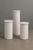 Mesa blanca para pastel y dulces para renta en Punta Cana