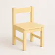 Silla infantil de madera color amarillo para renta en Punta Cana