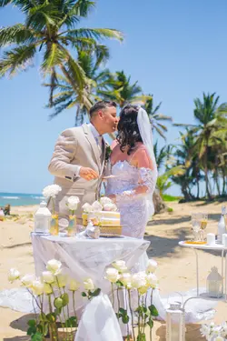 What is the best month to get married in Punta Cana to avoid rain?