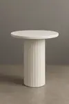 Mesa blanca para pastel para renta en Punta Cana 