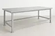 Mesa de metal industrial para renta en Punta Cana 